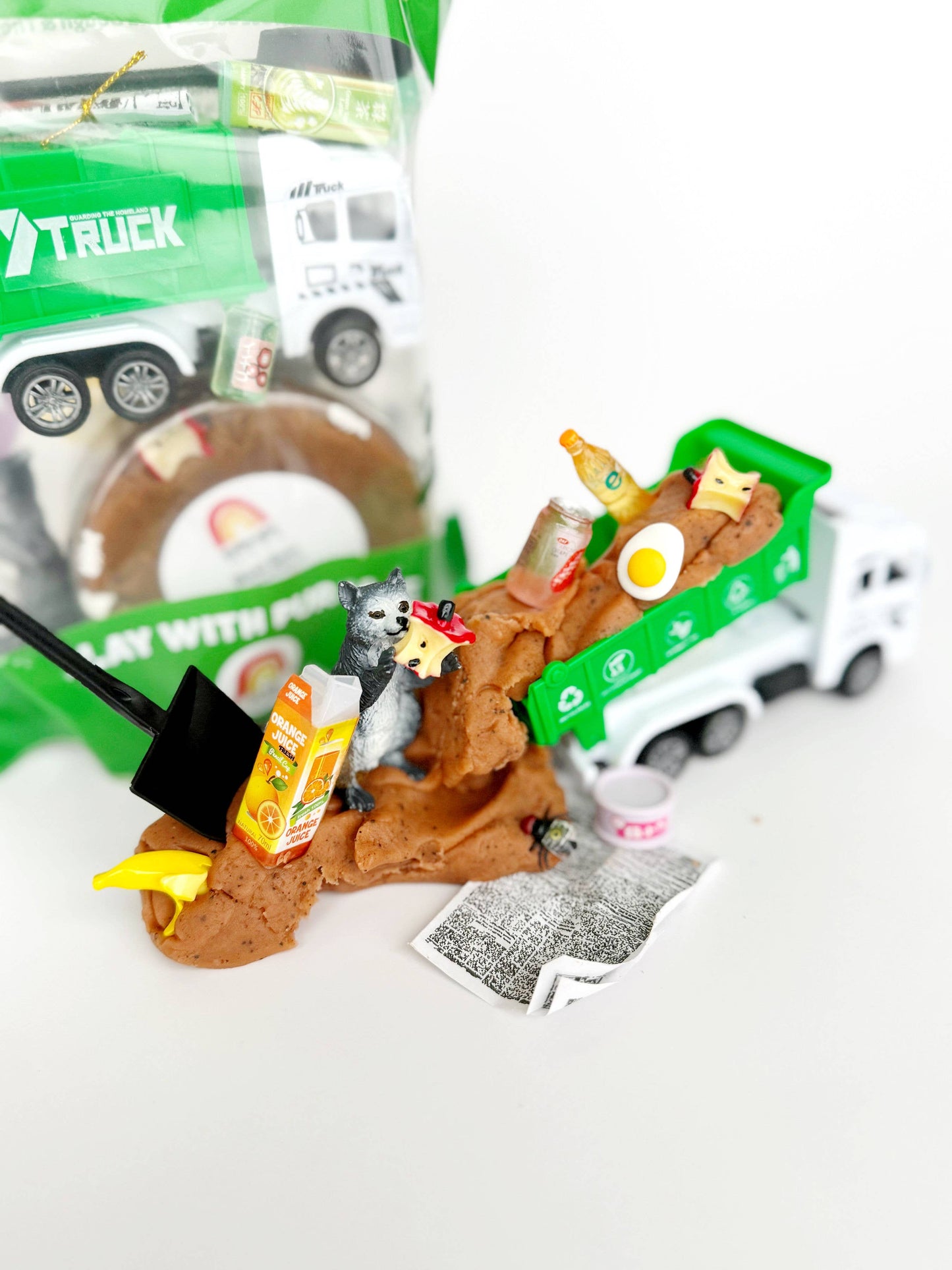 EGKD Garbage (Root Beer) KidDough Play Kit