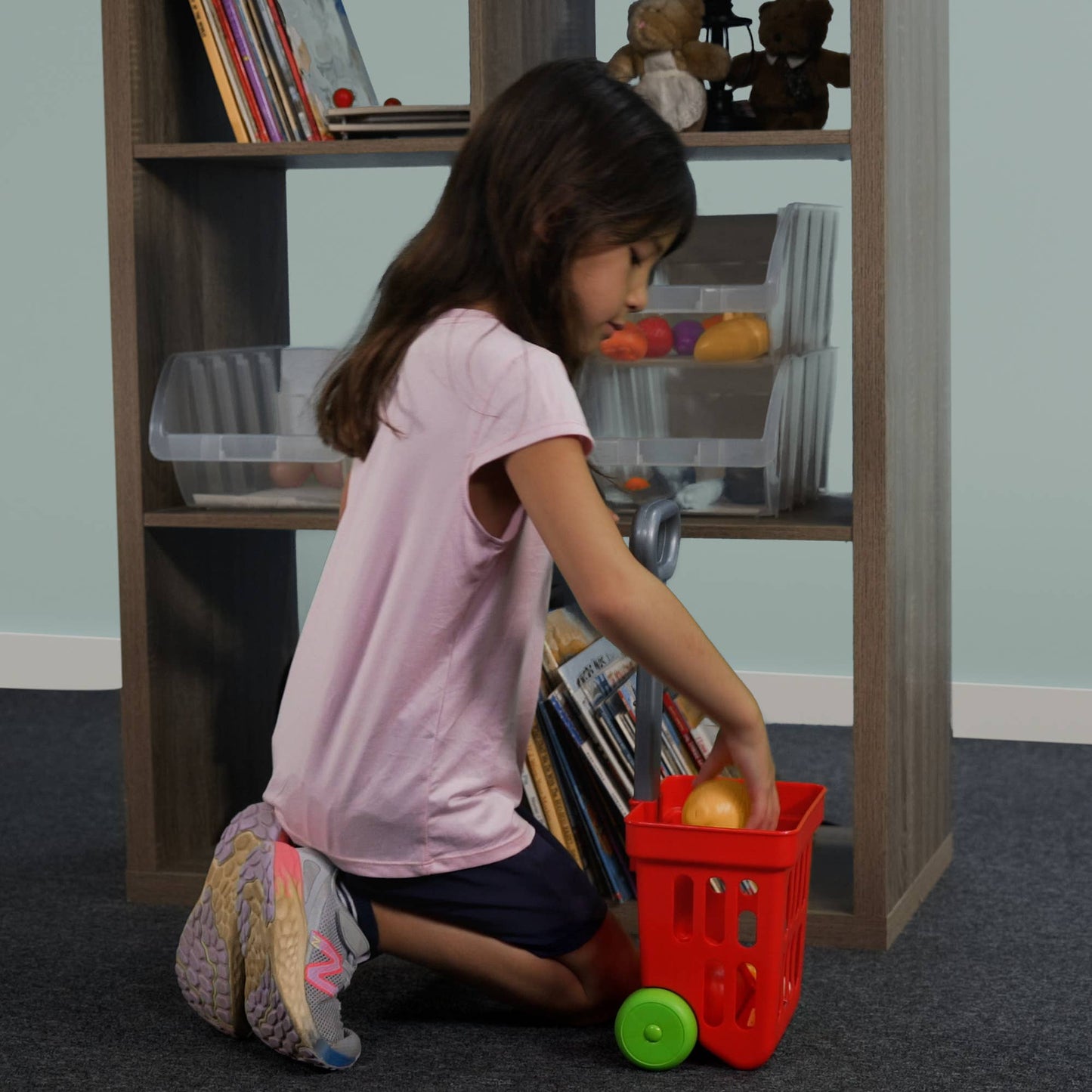 Toysmith Pick & Shop Grocery Set