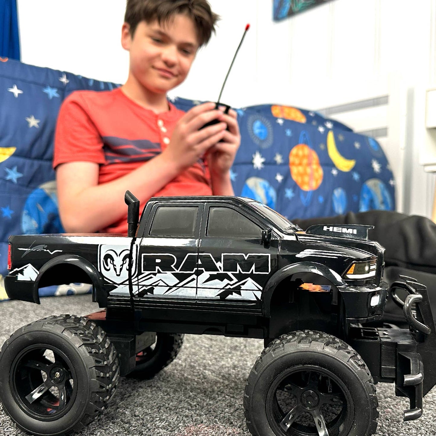 1:24 Remote Control Ram 2500 RTR  Electric RC Monster Truck