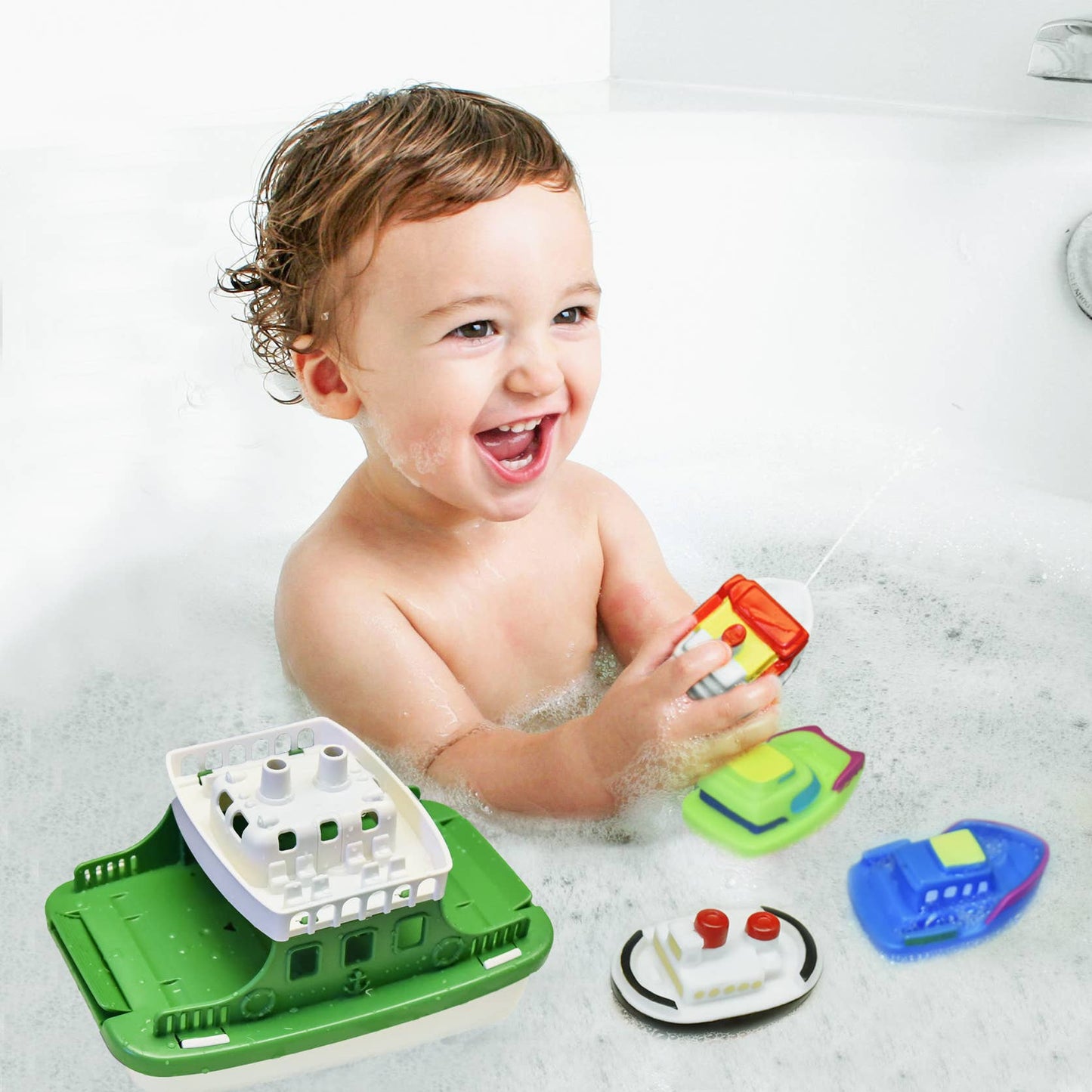 Fun Little Toys Boat Bath Toy with 4 Cars